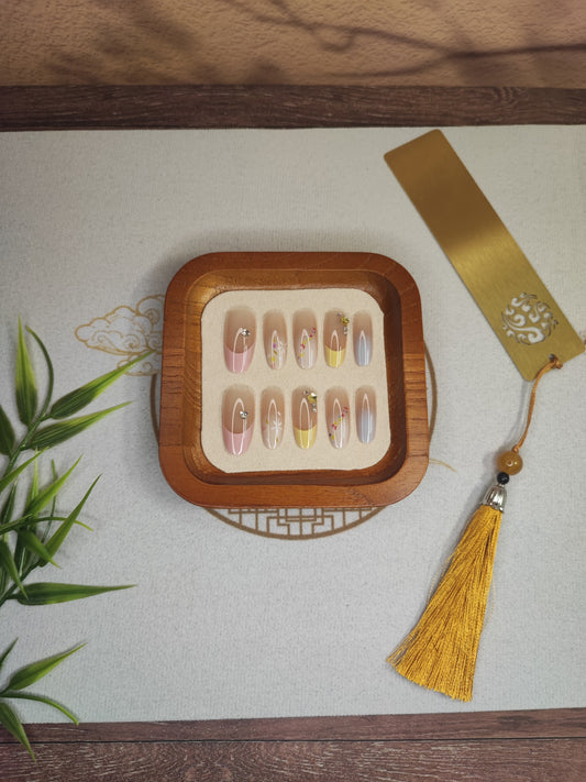 Uñas Press-On Almendradas con Diseño Multicolor