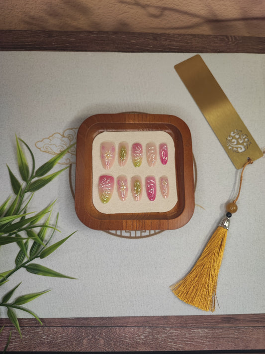 Uñas Press-On Almendradas con Diseño Floral
