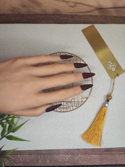 Uñas Press-On Almendradas Efecto Mate Rojo