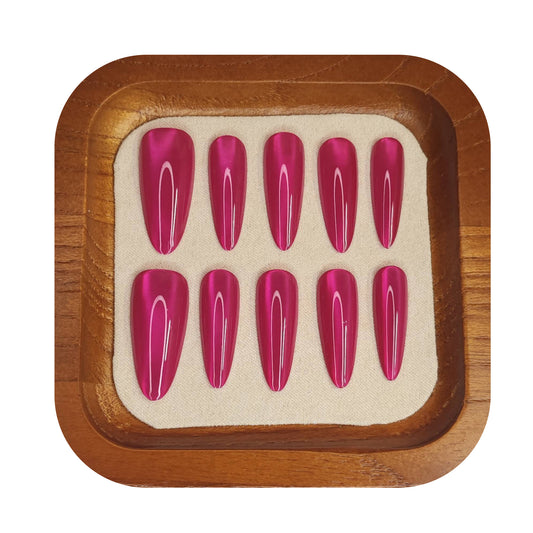 Uñas Press-On Almendradas Efecto Ojo de Gato Rosado