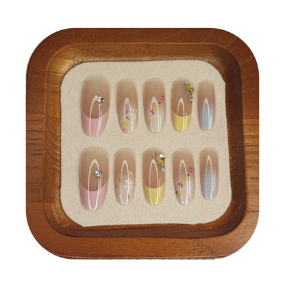 Uñas Press-On Almendradas con Diseño Multicolor