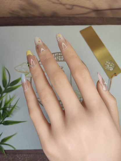 Uñas Press-On Almendradas con Diseño Multicolor