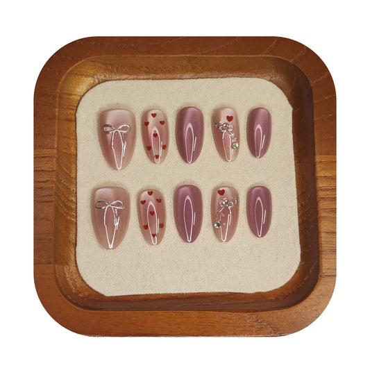 Uñas Press-On Almendradas con Diseño Corazones y Lazos