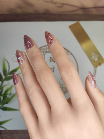 Uñas Press-On Almendradas con Diseño Corazones y Lazos