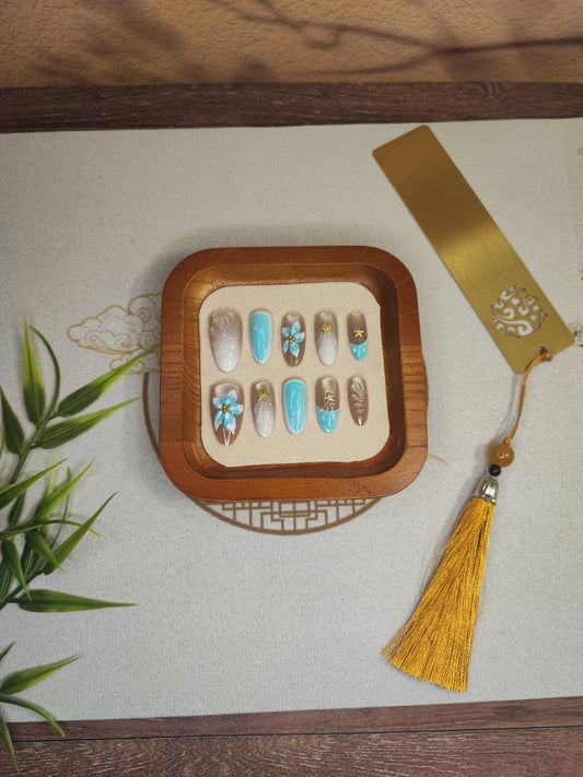 Uñas Press-On Almendradas con Diseño Mar